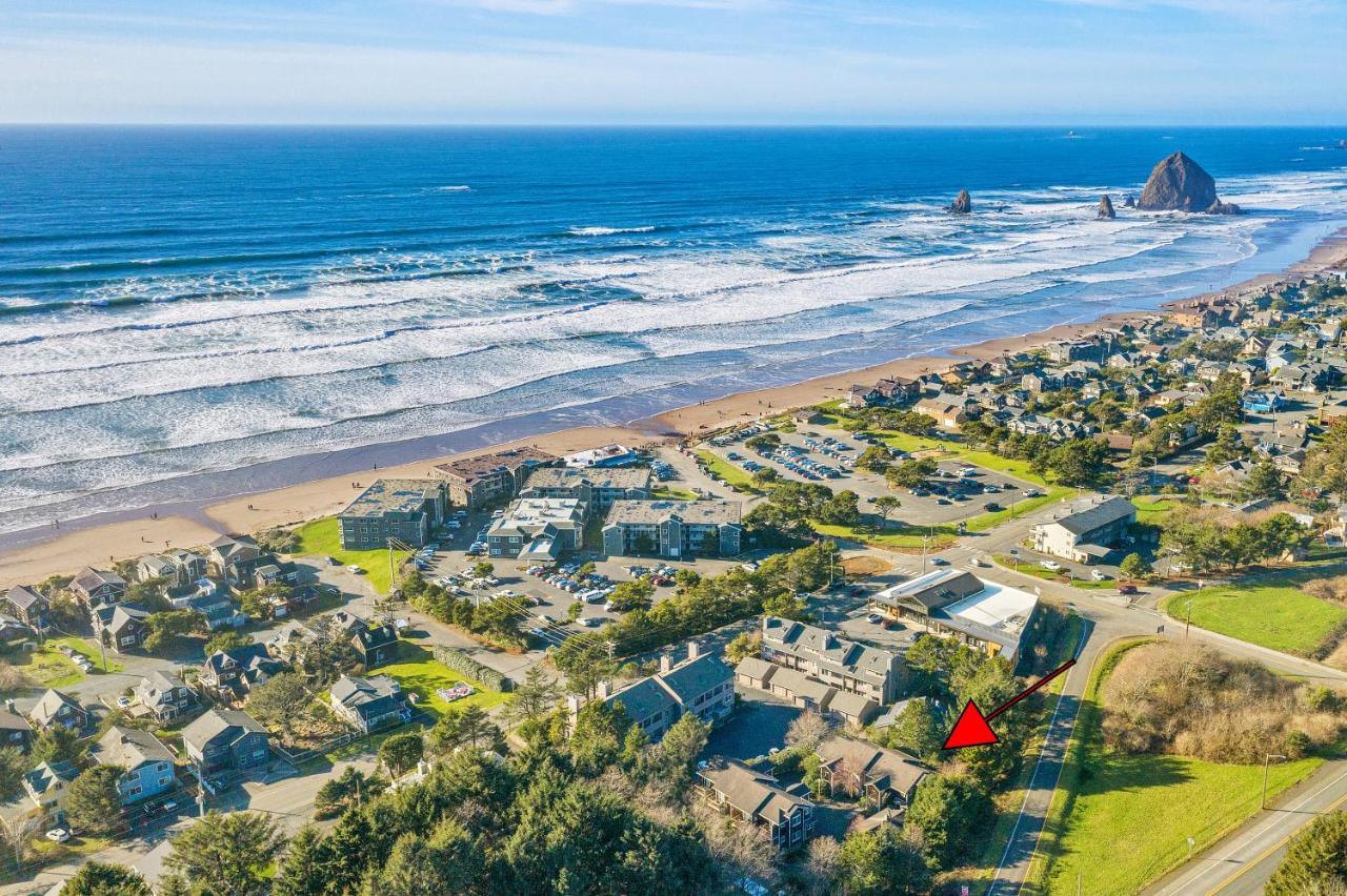 Cannon Beach Vibes, Steps To The Beach,Wifi,3 Full Bedroom En Suites With 3 Fireplaces,Near Downtown Экстерьер фото